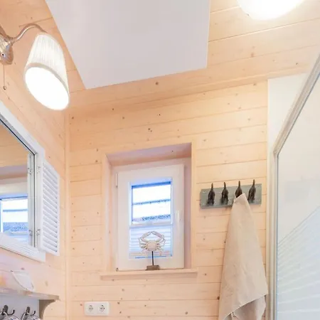 The Goose Modern Retreat *