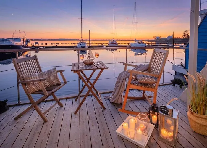 The Goose Modern Retreat Bådhotel *